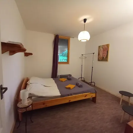Apartmán Of Arts And Creation, Erdei Alkoto *
